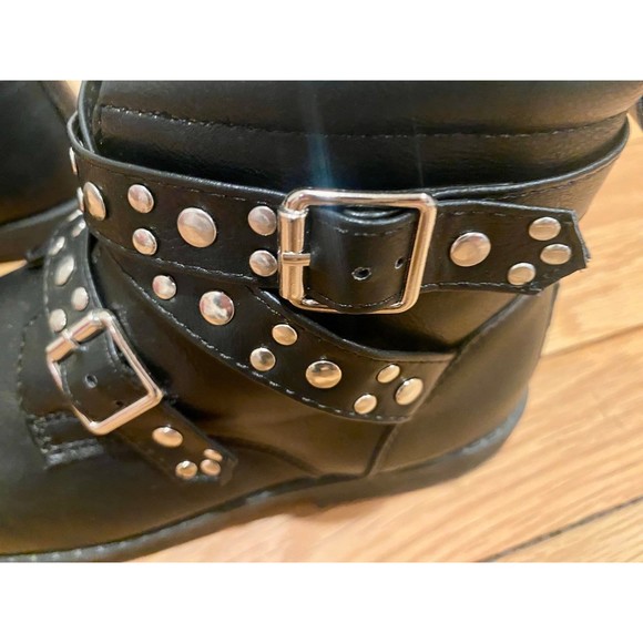 Girls Black Booties - Picture 3 of 4